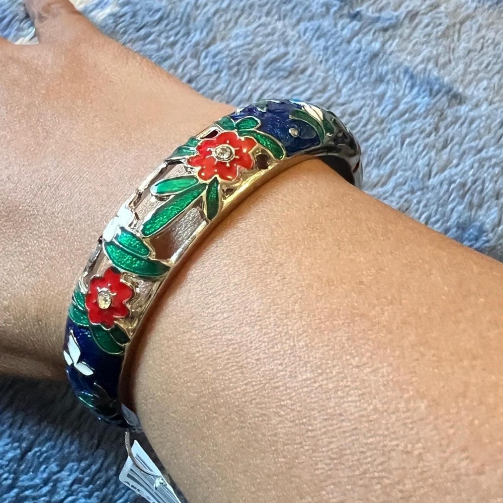 Vintage silver/blue tone hinge bracelet